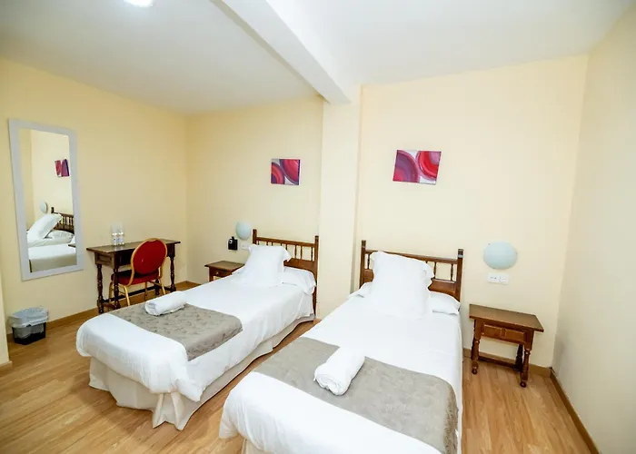 Monasterio - Adults Only מלון 2*