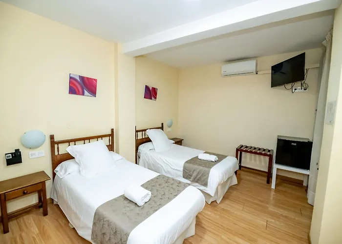 Monasterio - Adults Only מלון