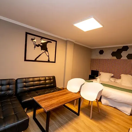 Monasterio - Adults Only Otel