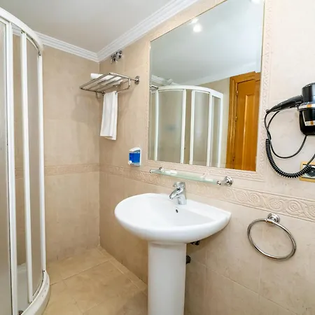 Monasterio - Adults Only Otel
