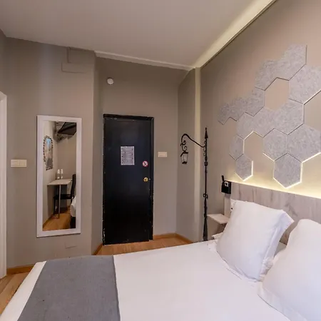 Monasterio - Adults Only Otel